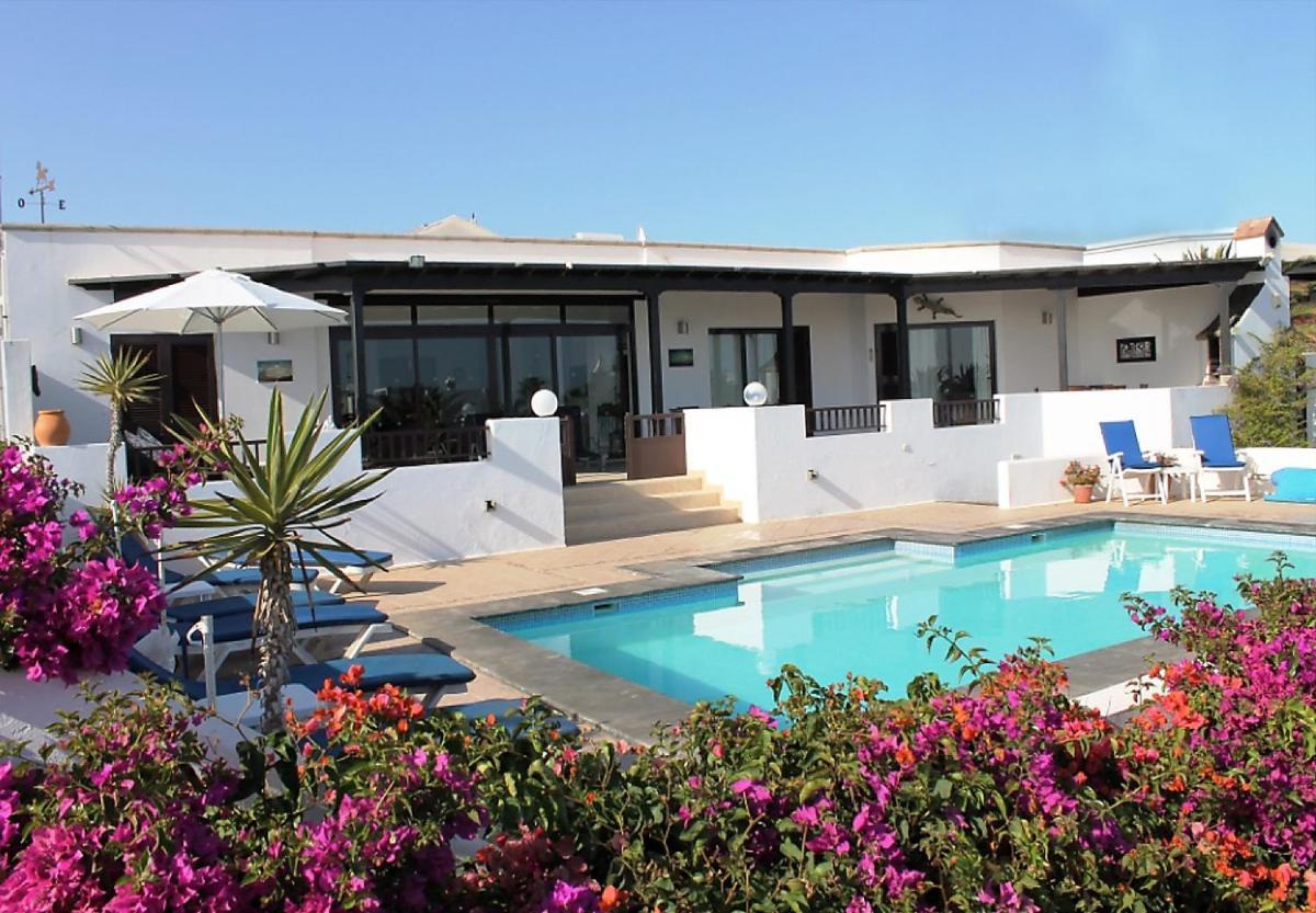 Villa Coco - Play Blanca - Lanzarote Коста Бланка Экстерьер фото